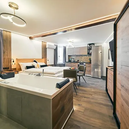 Апартаменти Clato Living - Trogmann Мерано